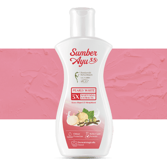 Pearly White dengan Triple Whitening Extracts