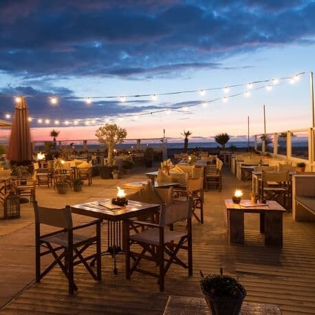 5 Tempat Makan Romantis di Bandung untuk Anda dan Pasangan Ideal