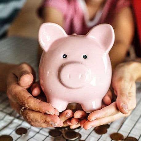 Baru Menikah? Pelajari Dulu Cara Mengatur Keuangan Berikut Ini