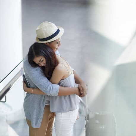 Cerita Cinta Pasangan LDR Ini Dijamin Membuat Pipi Anda Basah